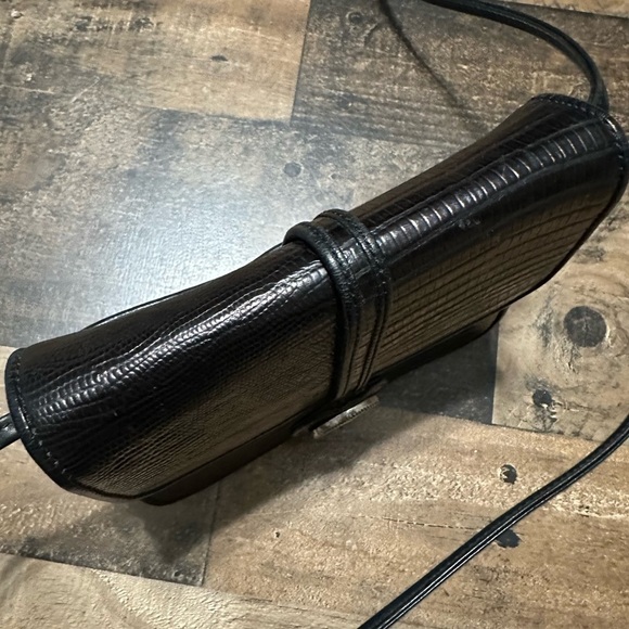 Brighton ‘One World by Brighton’ Vintage Crossbody - Picture 7 of 10